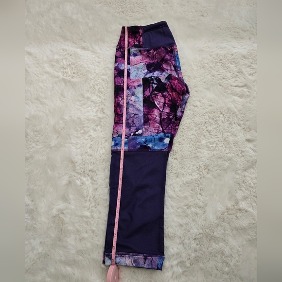 Colorful Patterned Leggings - Picture 2 of 7